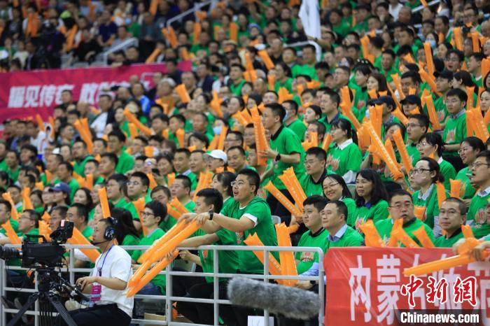 85-90!内蒙古农信女篮在呼和浩特举行的总决赛首