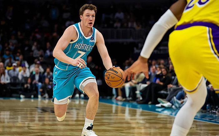 2025届新秀重排：前10名排名变化揭示选秀趋势