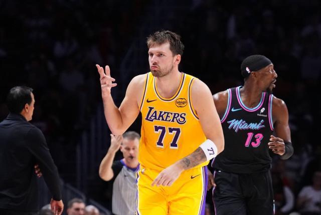 东契奇客场轰60分逆转热火 王者归来引名宿盛赞