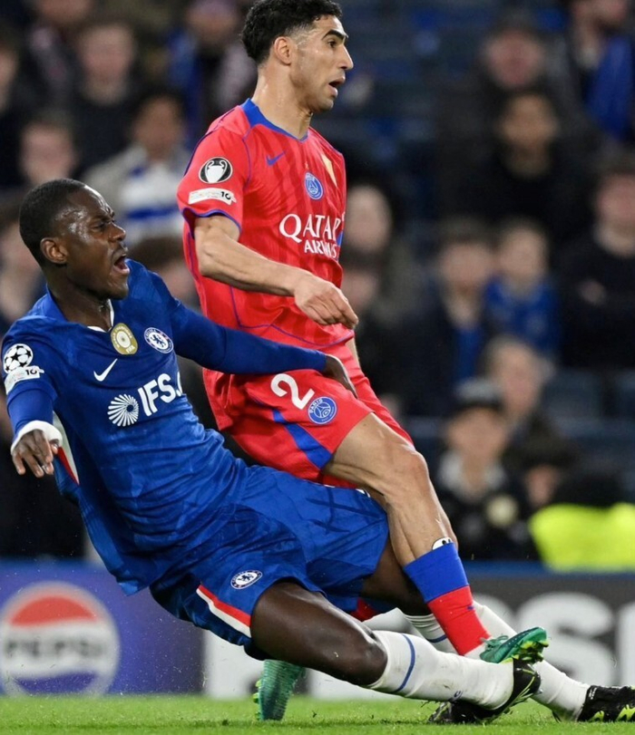 查洛巴伤情未明，切尔西防守体系面临考验