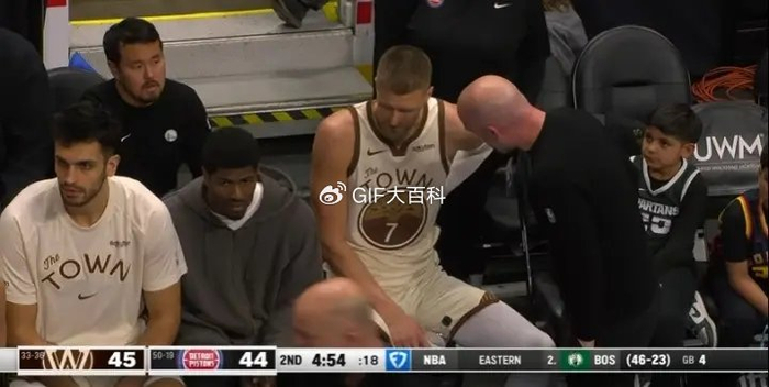 活塞狂轰禁区74分掀翻勇士 波神伤退库里休战惨