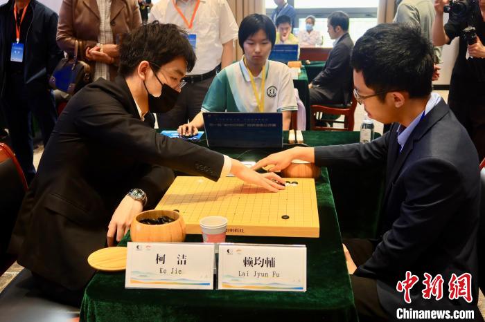 澳门青少年围棋交流与衢州烂柯杯世界赛启幕