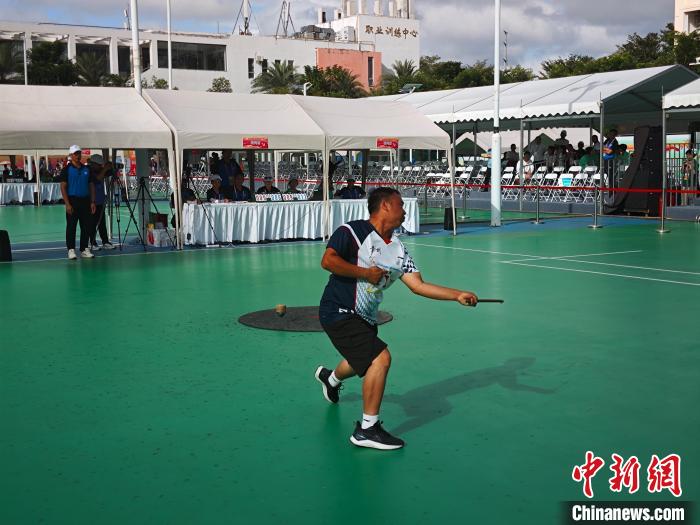 离进攻线还有6米的距离：五次参赛的瑶族民间陀