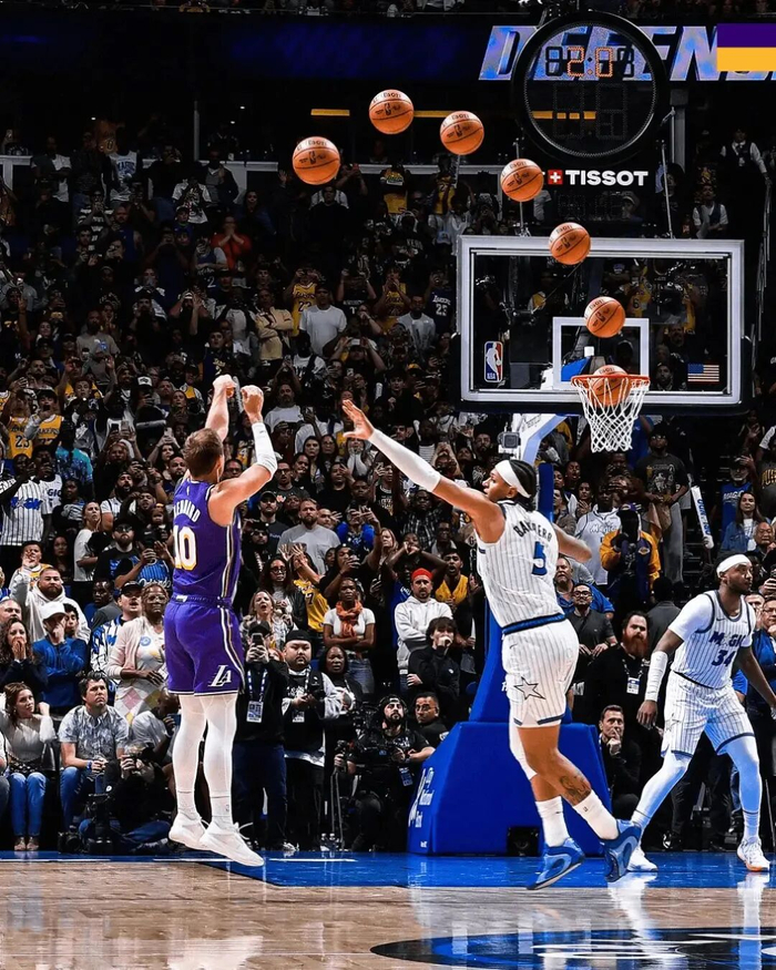 肯纳德三分绝杀湖人客场险胜魔术延续9连胜