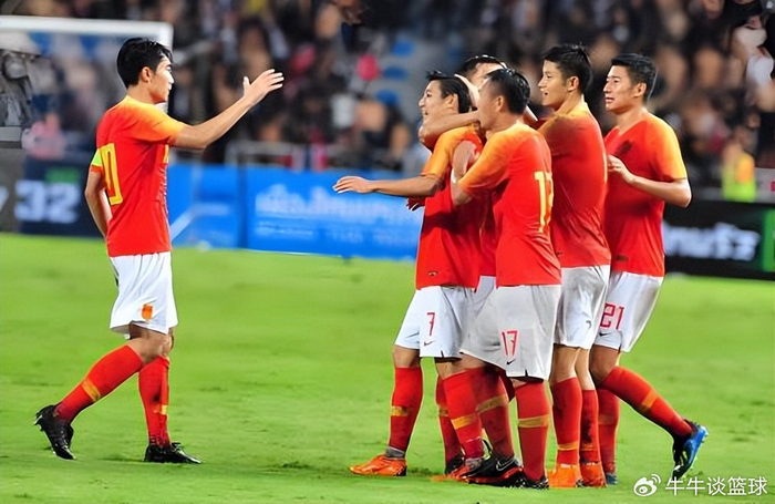 邵佳一暂休观察球员 毛伟杰或成国足新希望